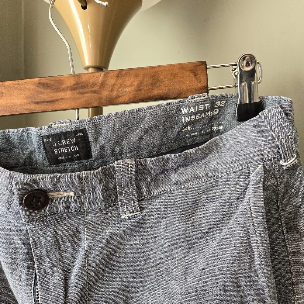 J.Crew Stretch Shorts sz 32 inseam 9